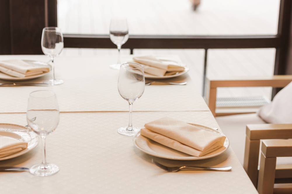 Tailored Linen Solutions for the Diverse Culinary Scene